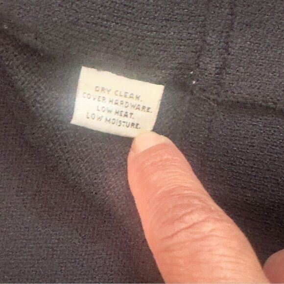 St John Collection Black Zip Up Long Sleeve Knit Size 4 - Picture 13 of 14